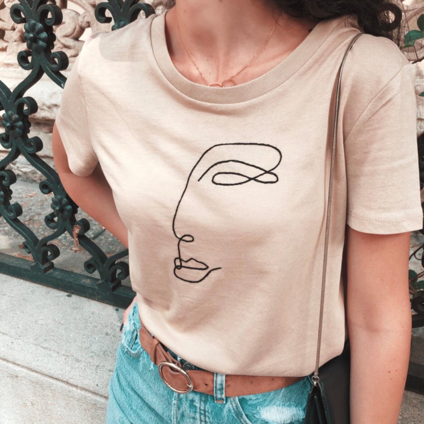 face embroidered shirt
